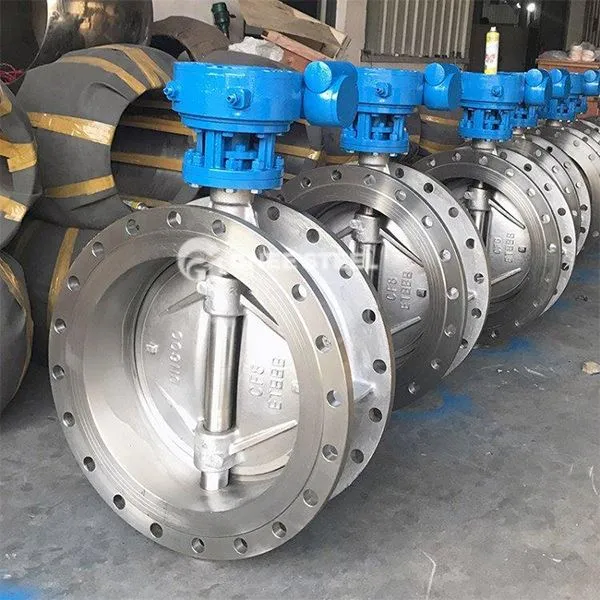 Prirobnici zaklopnine za metulje